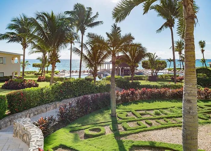 Beachfront Aparthotel